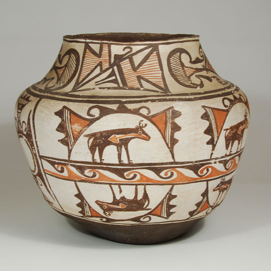 Historic Zuni Pueblo Pottery - C3804A